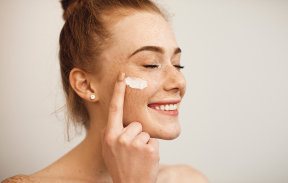 Pielęgnacja skóry wrażliwej – kosmetyki do cery wymagającej delikatnej pielęgnacji