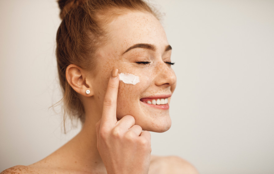 Pielęgnacja skóry wrażliwej – kosmetyki do cery wymagającej delikatnej pielęgnacji